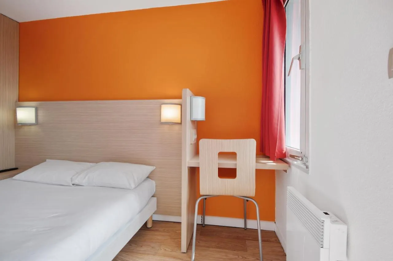 Premiere Classe Lyon Est - Bron Eurexpo Décines-Charpieu